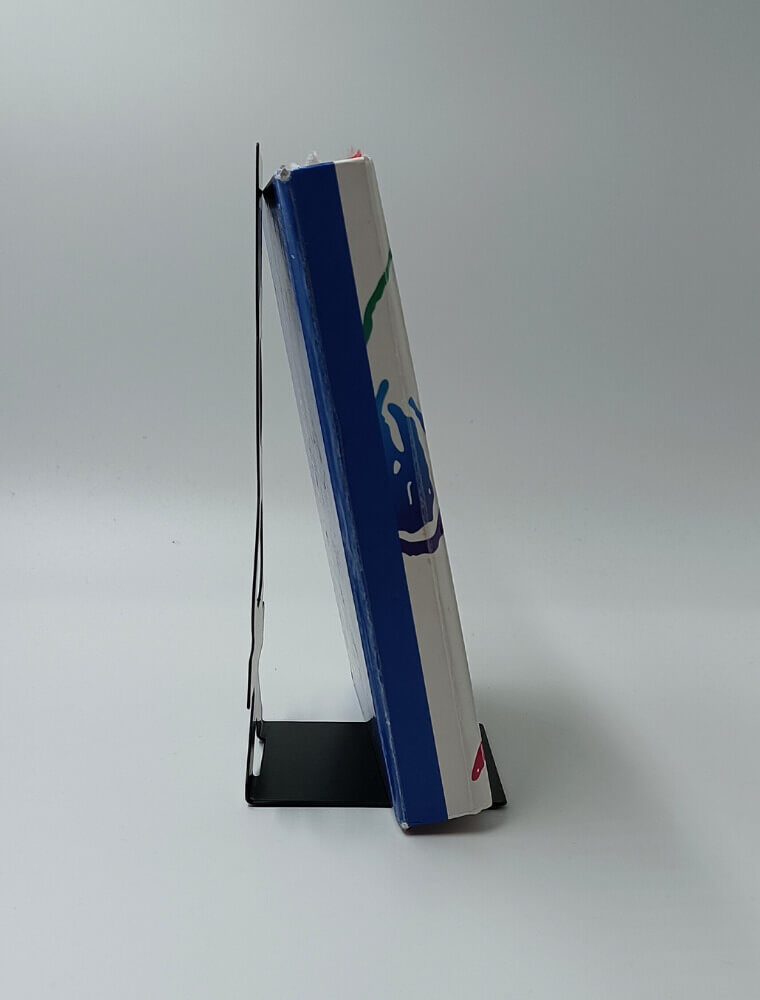 mauros metallikos vivliostatis book stand gia vivlia
